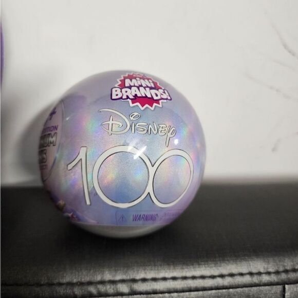 Disney 100 Limited Edition Platinum Mini Brands Zuru Collector Case & 2 Balls - Picture 5 of 8